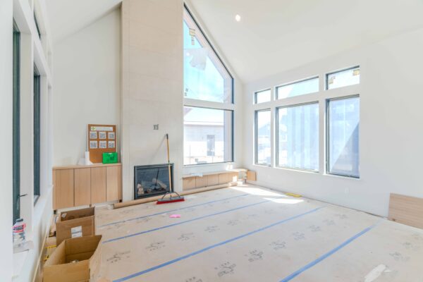 Lot 254 - Discovery West - Image 10