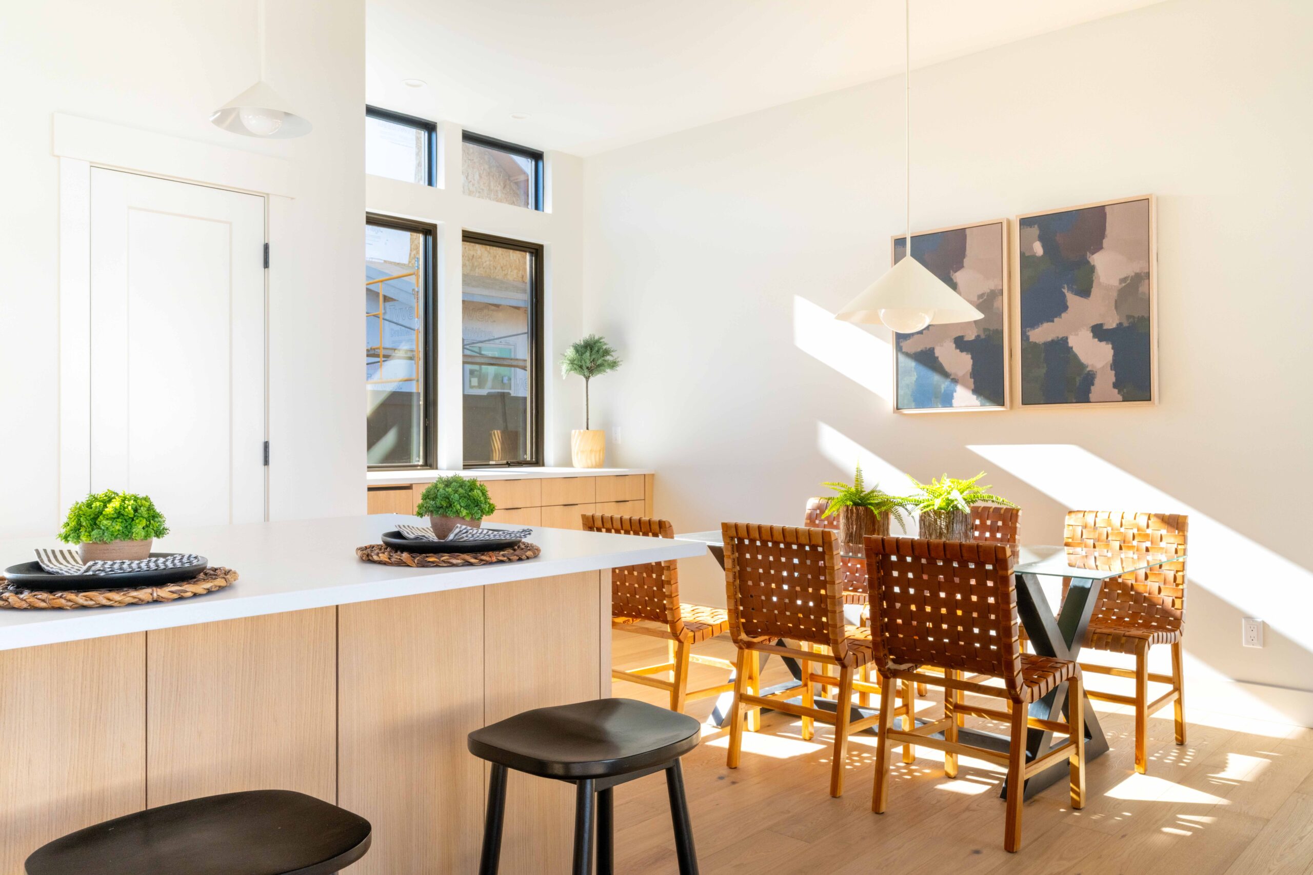 Lot 254 - Discovery West - Image 65