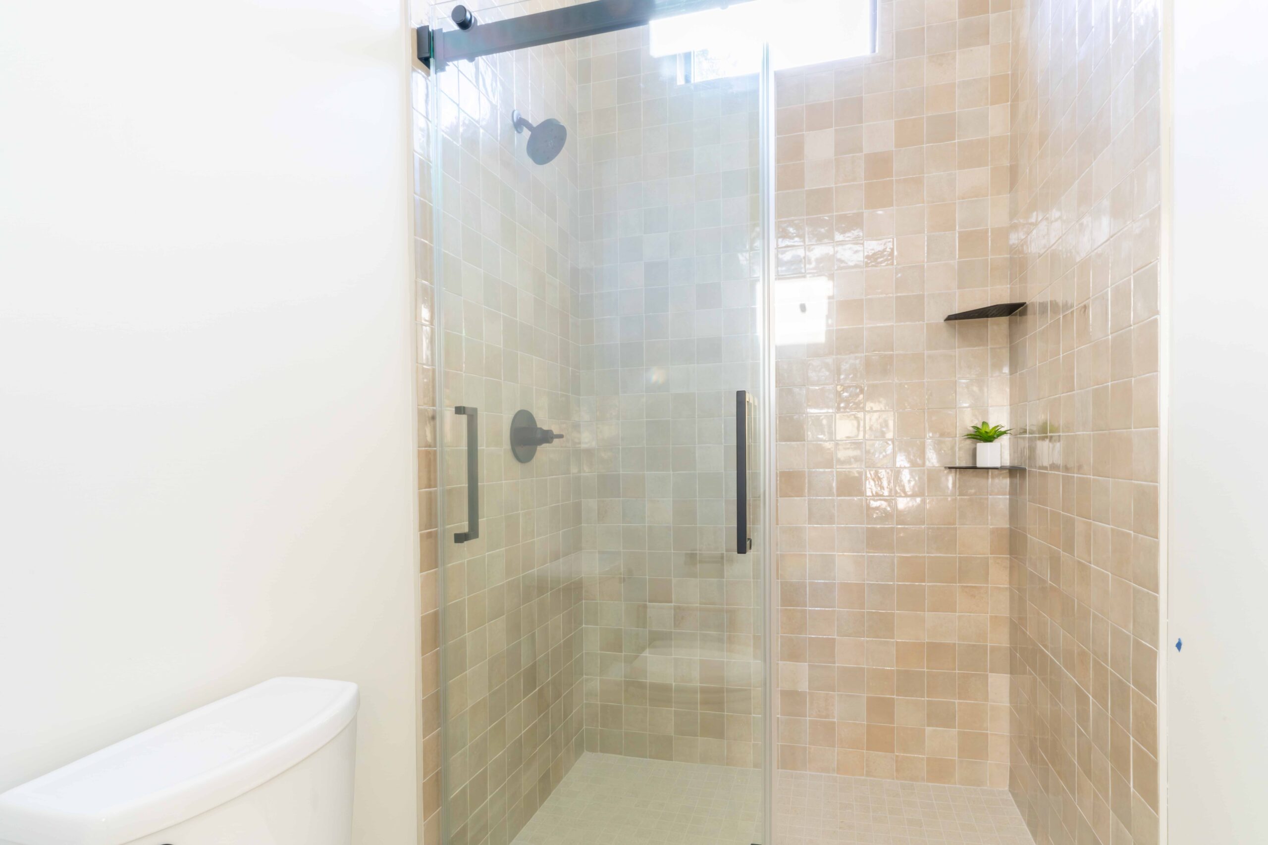 Lot 254 - Discovery West - Image 50