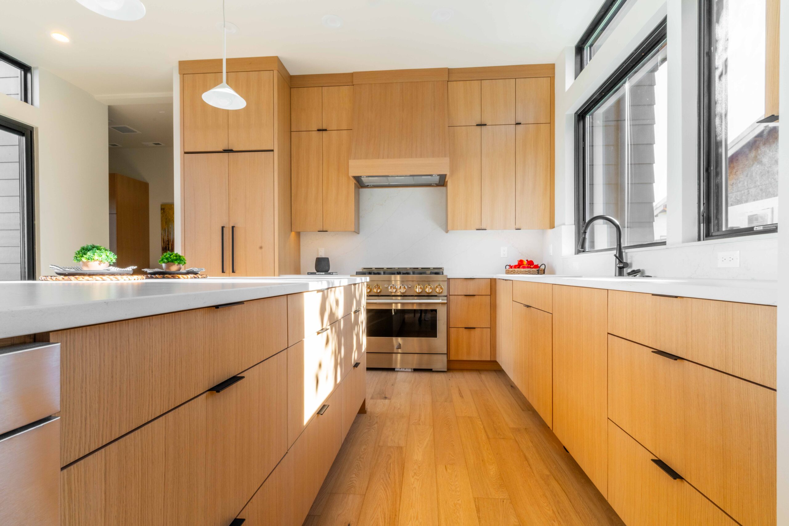 Lot 254 - Discovery West - Image 38