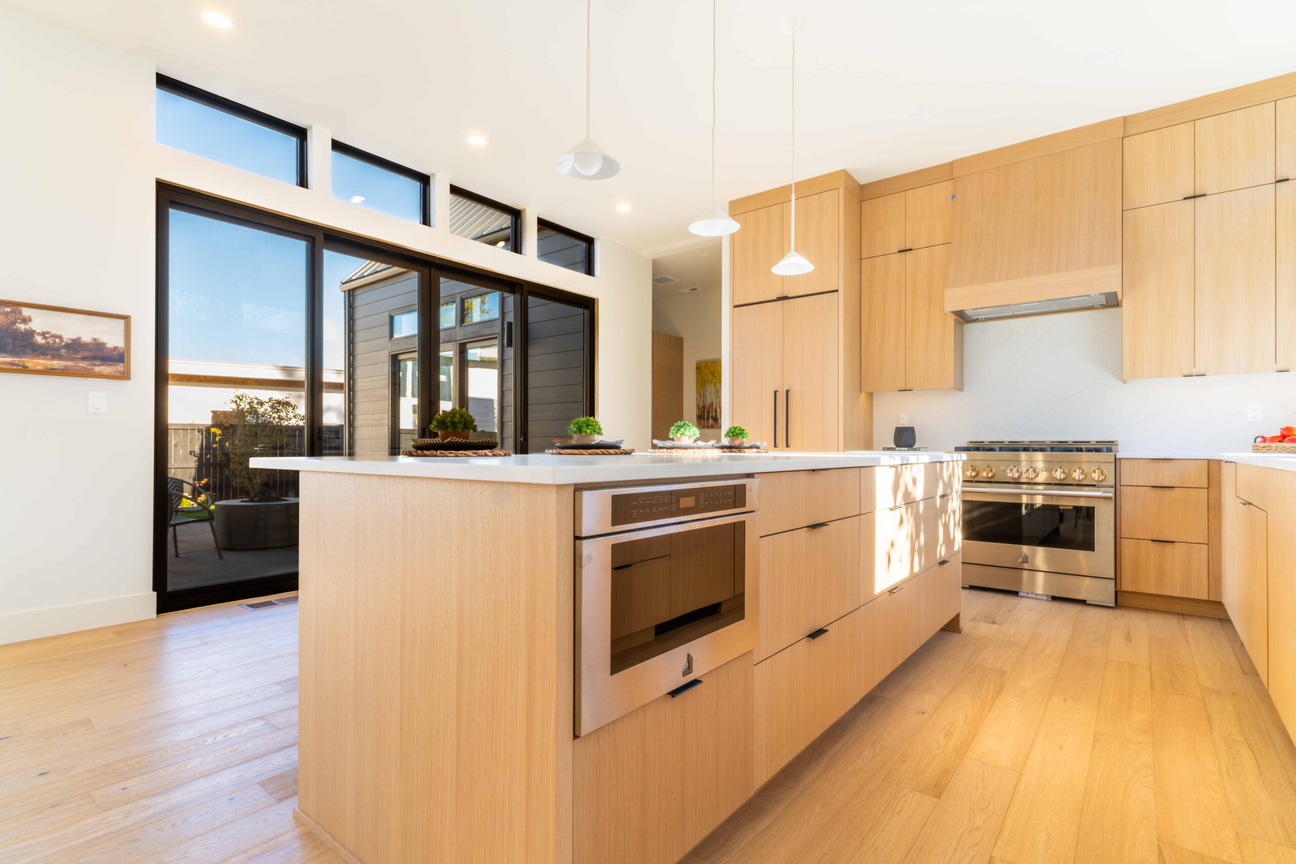 Lot 254 - Discovery West - Image 37