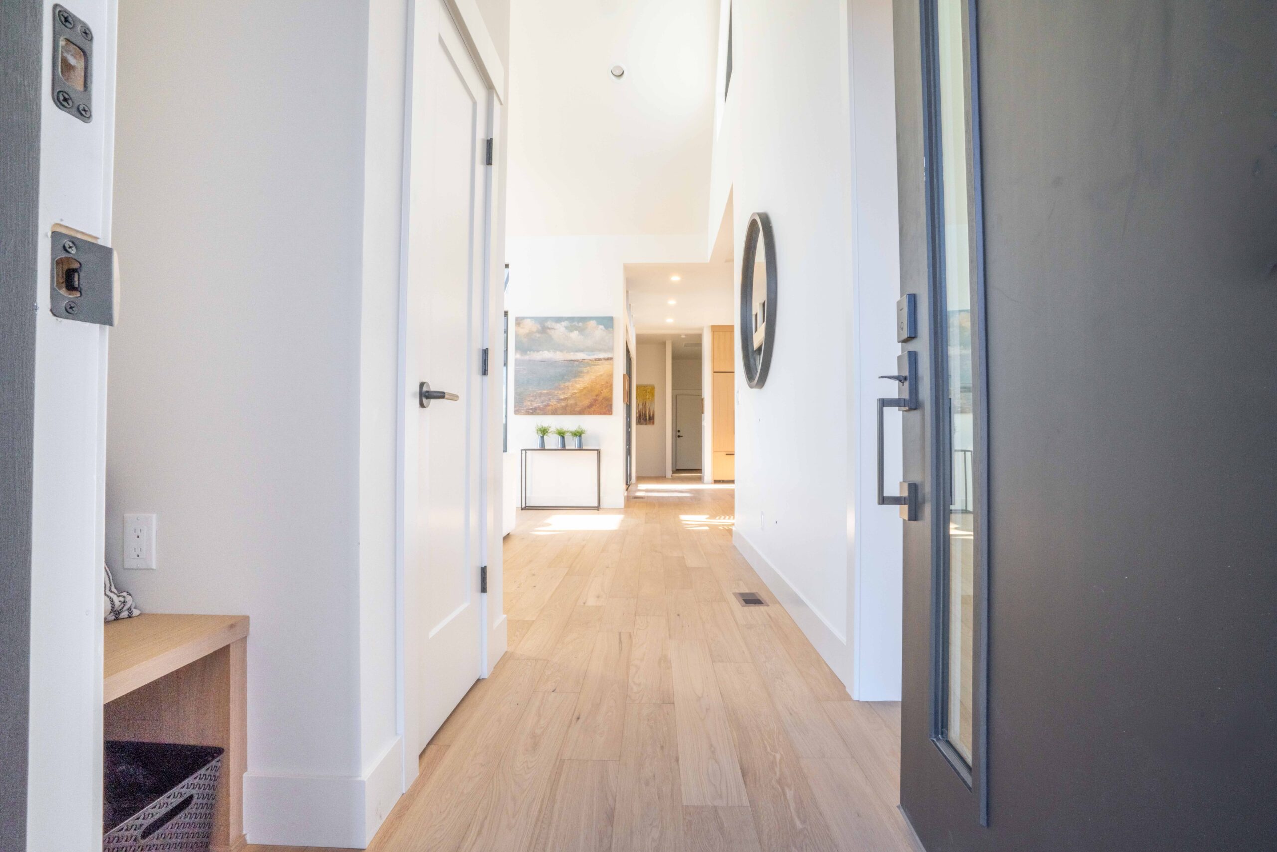 Lot 254 - Discovery West - Image 34