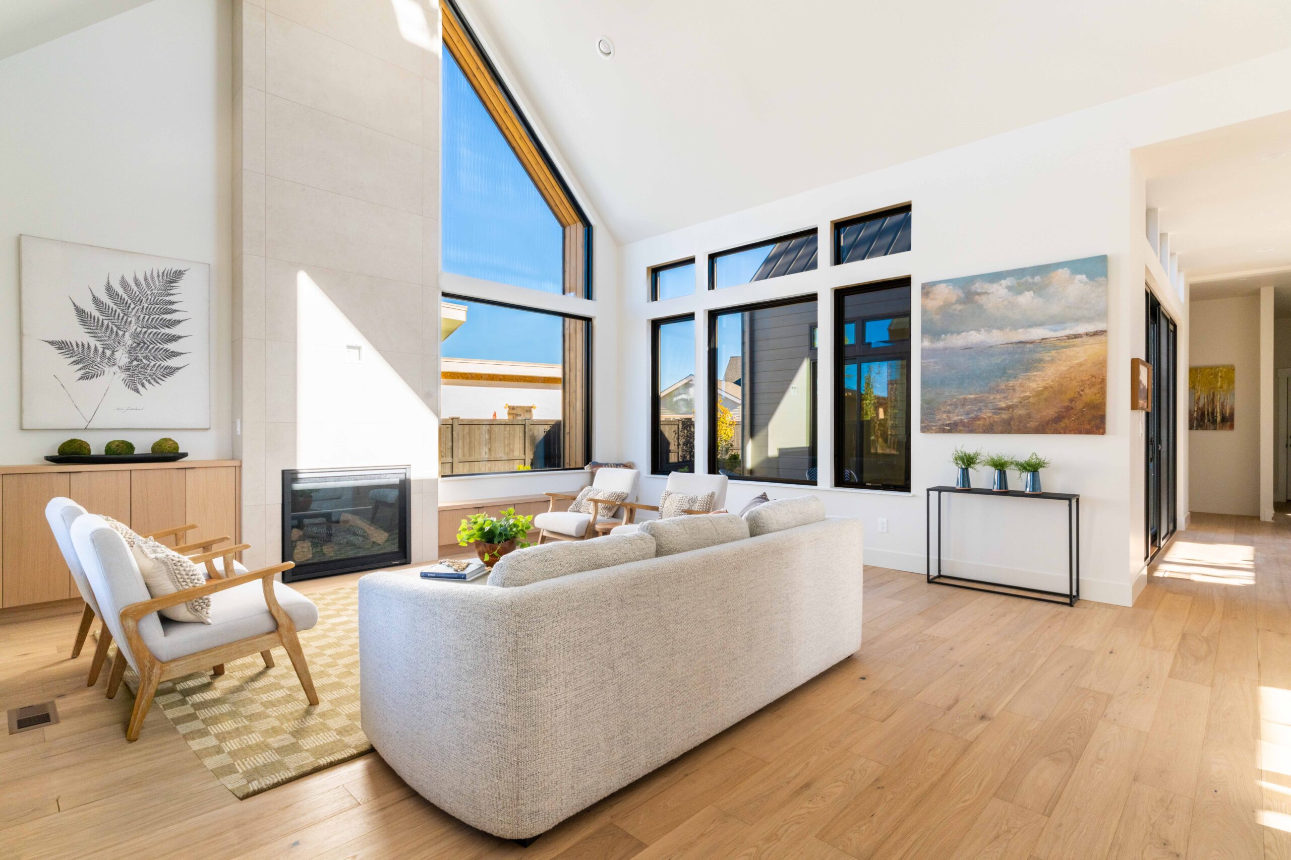 Lot 254 - Discovery West - Image 76