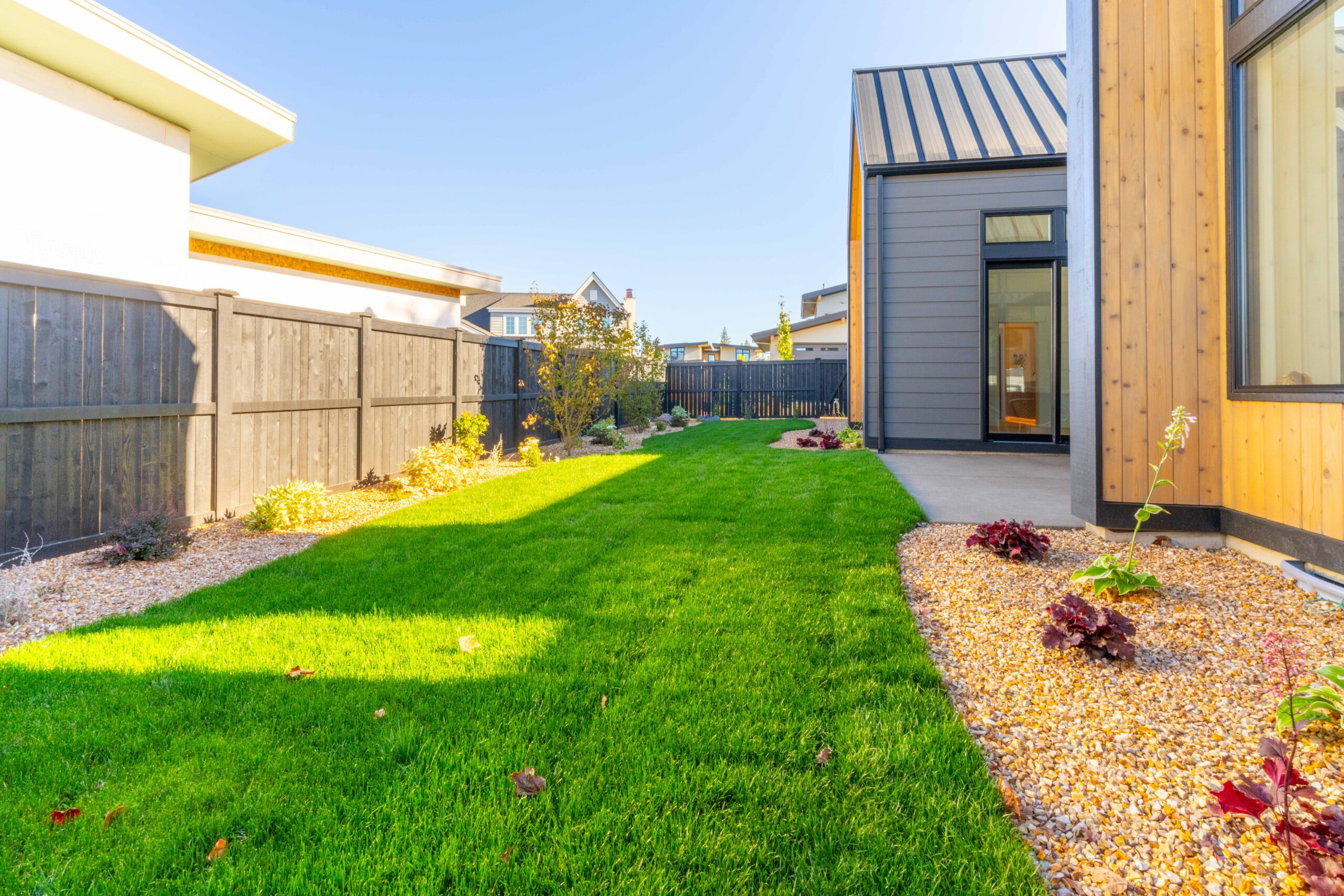 Lot 254 - Discovery West - Image 32