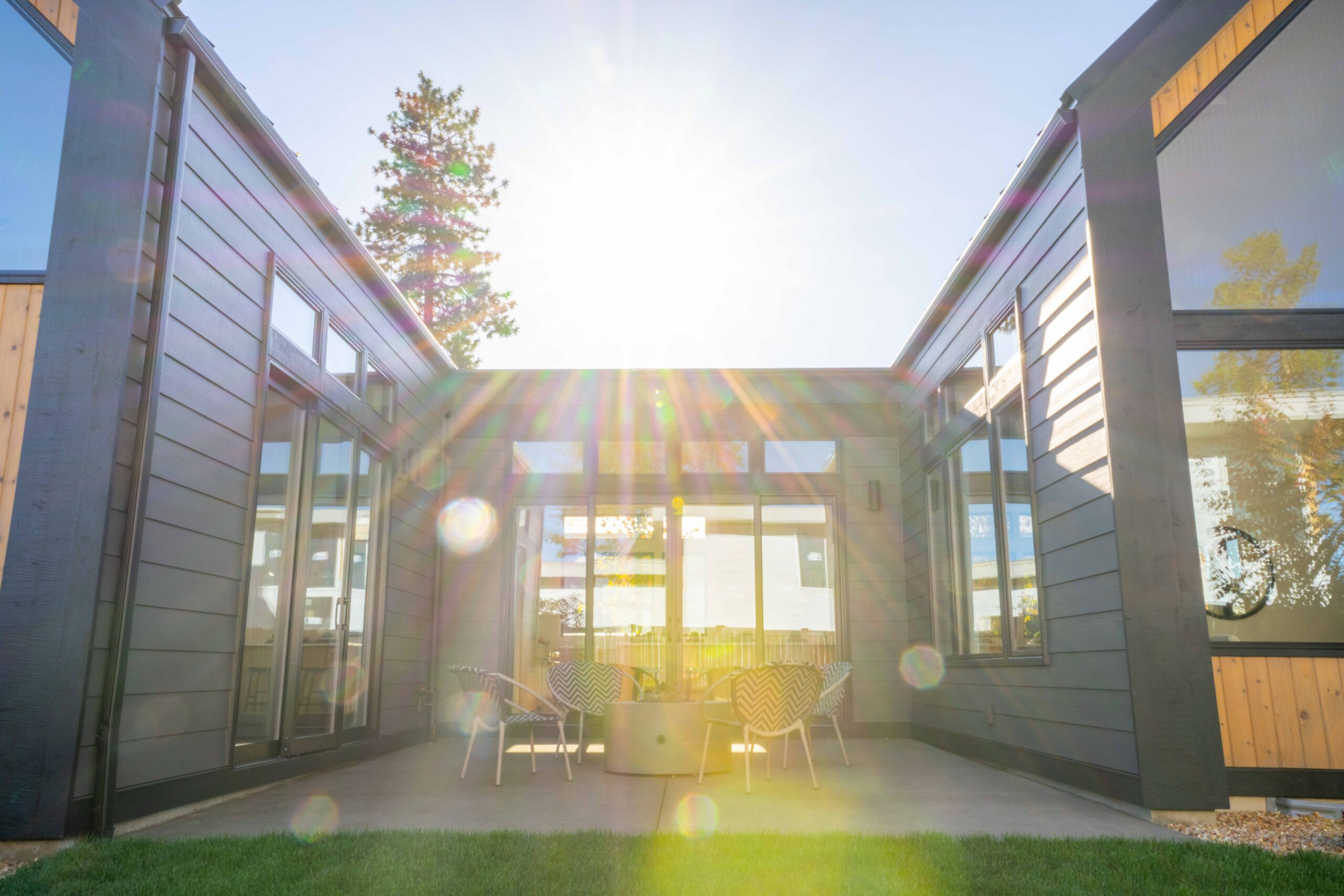 Lot 254 - Discovery West - Image 28