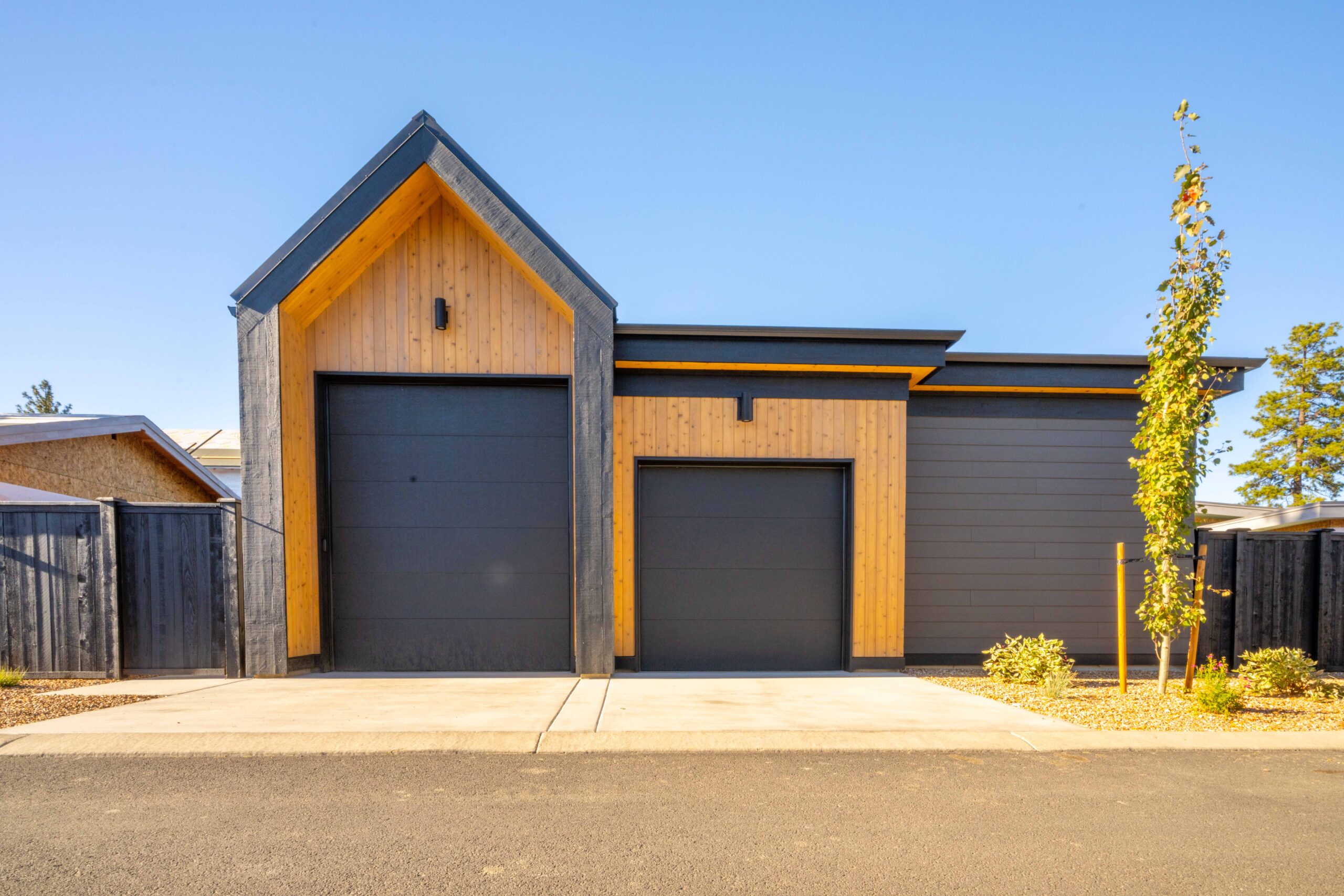 Lot 254 - Discovery West - Image 26