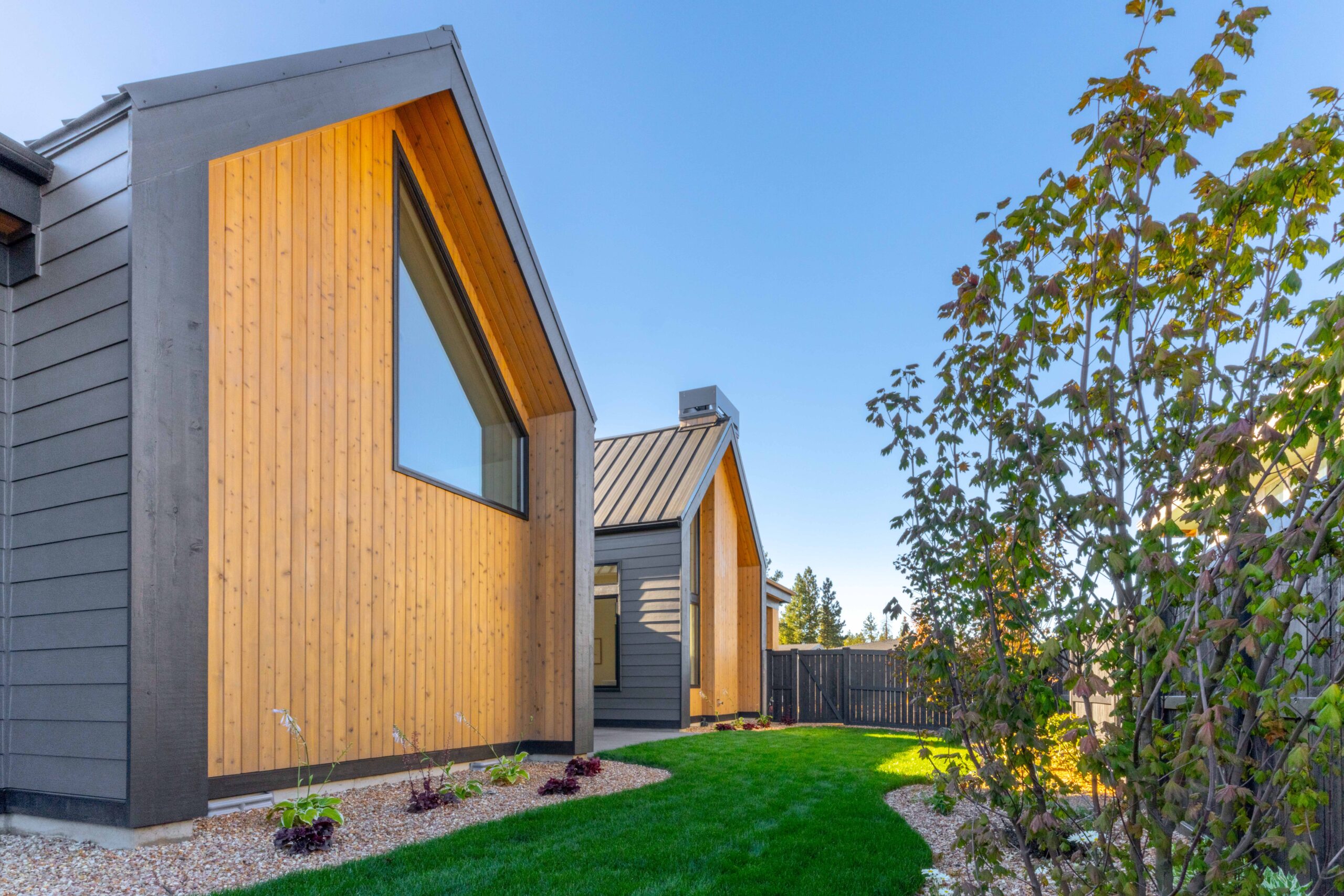 Lot 254 - Discovery West - Image 24