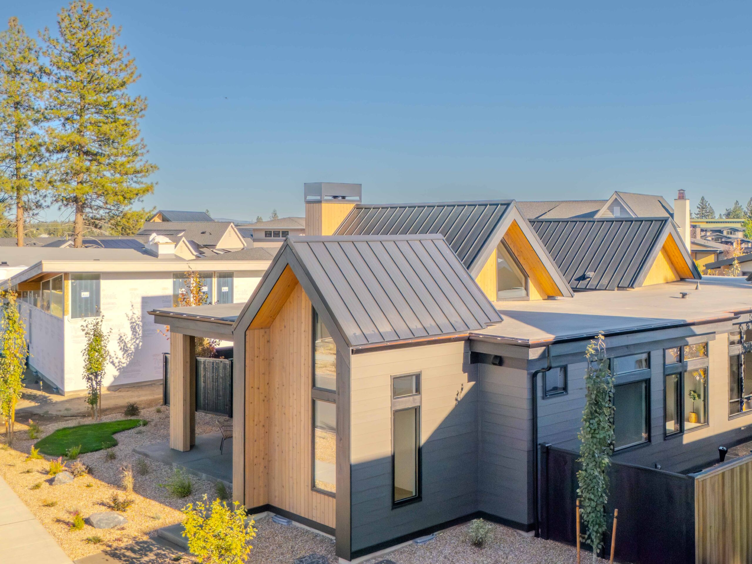 Lot 254 - Discovery West - Image 23