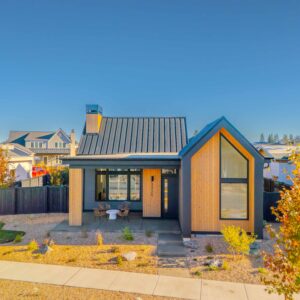 Lot 254 - Discovery West