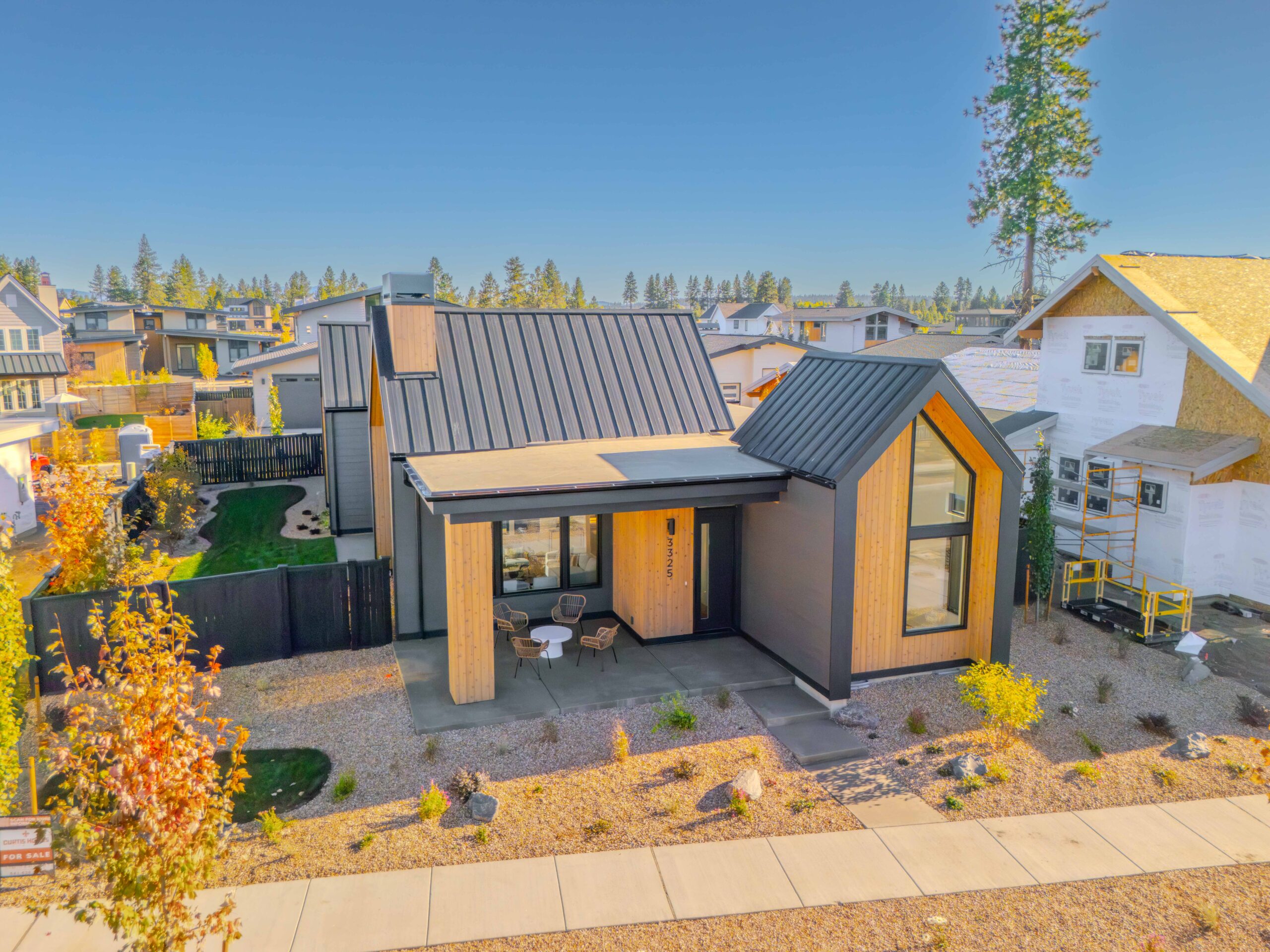 Lot 254 - Discovery West - Image 19