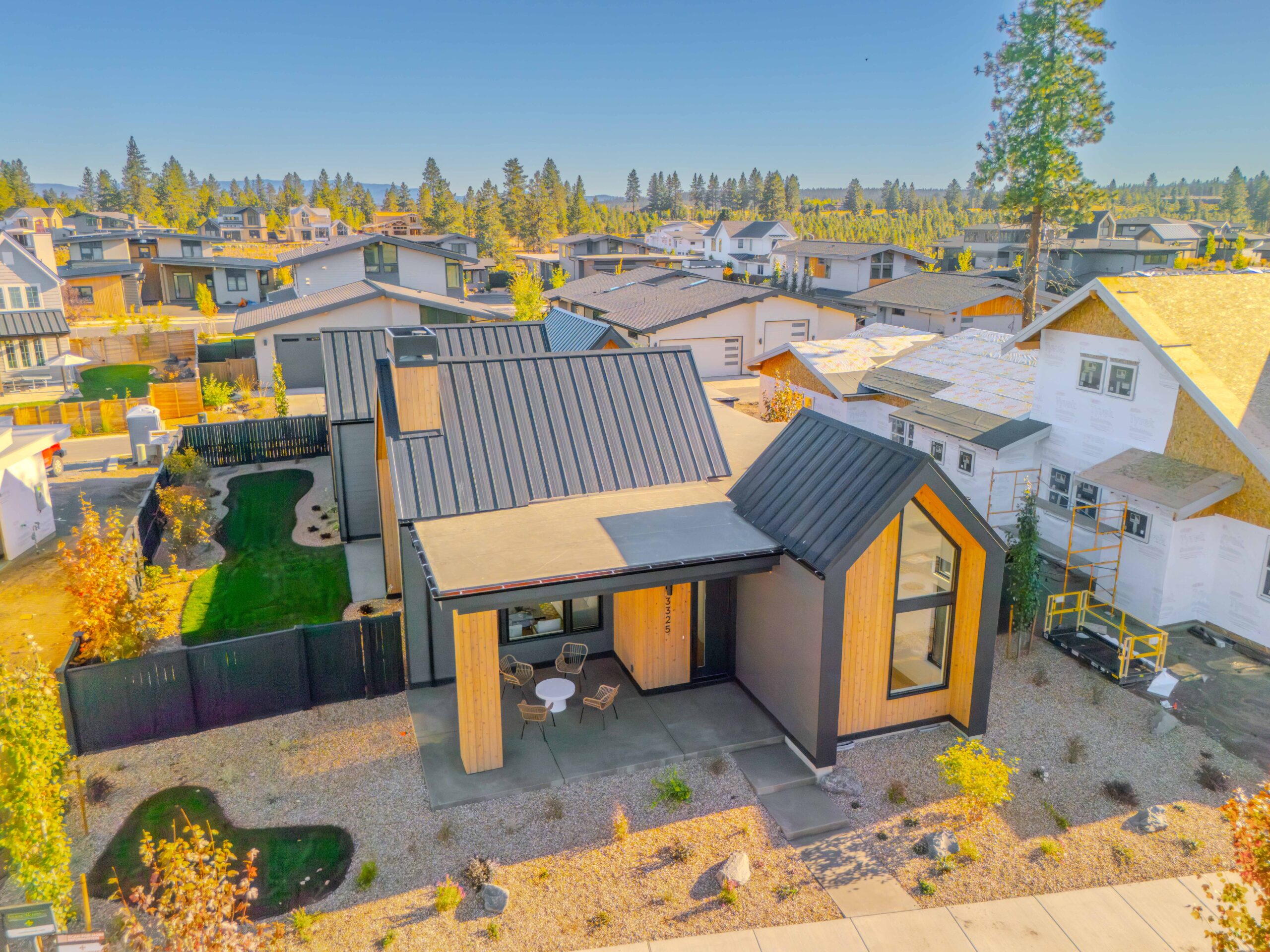 Lot 254 - Discovery West - Image 18