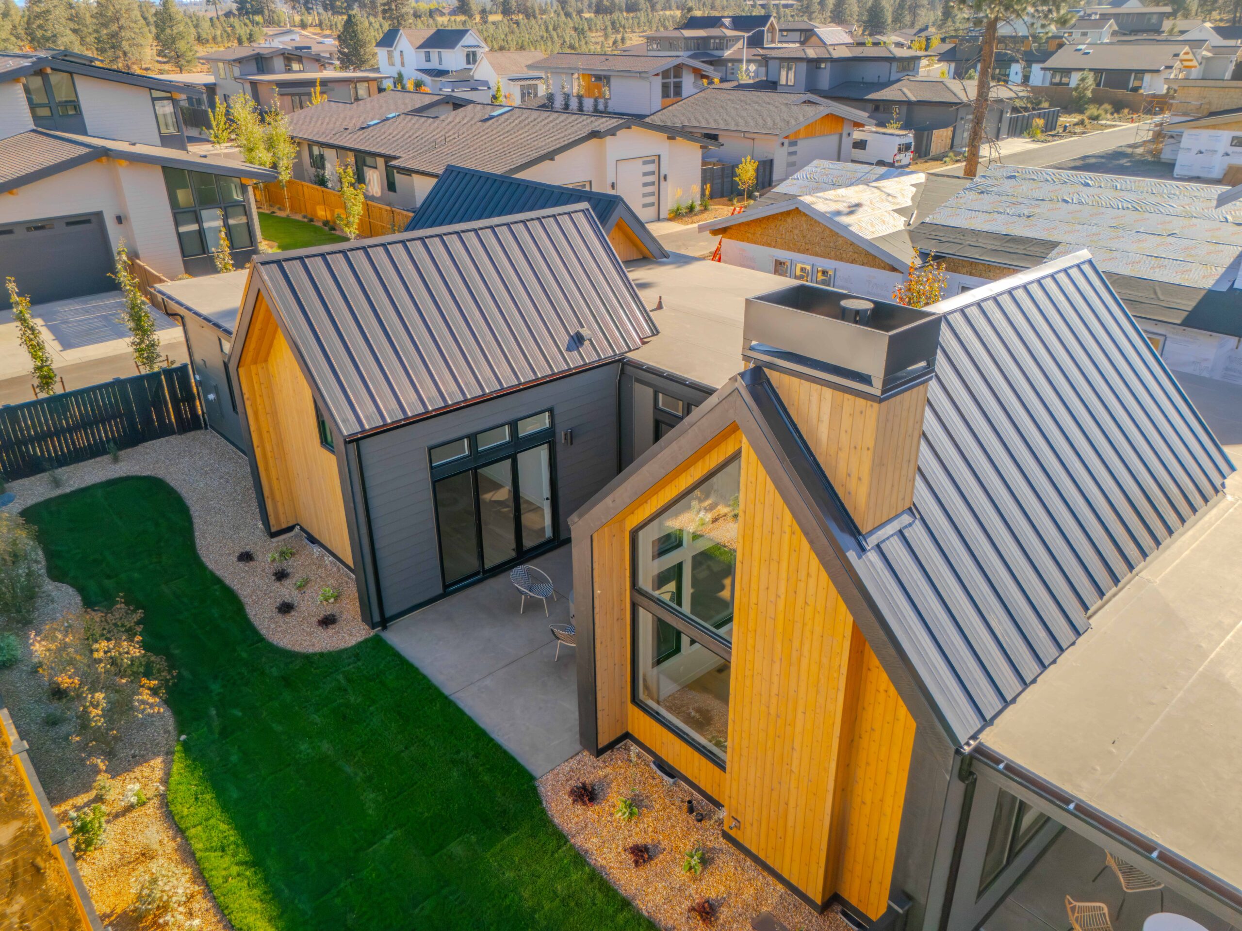 Lot 254 - Discovery West - Image 16