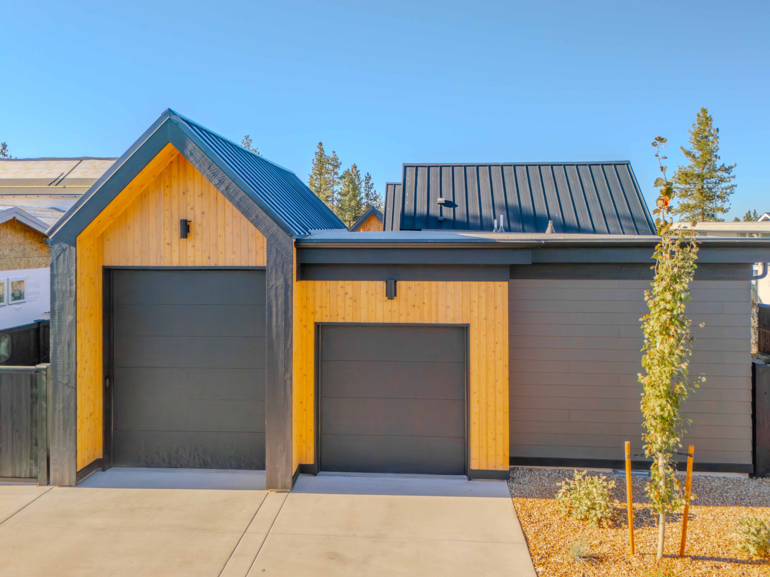 Lot 254 - Discovery West - Image 5