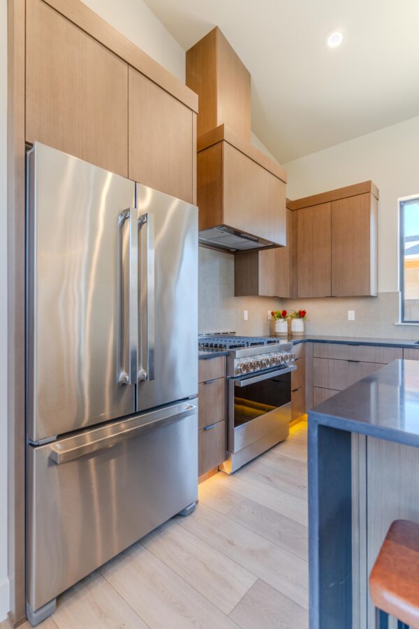 Lot 261 - Discovery West - Image 40