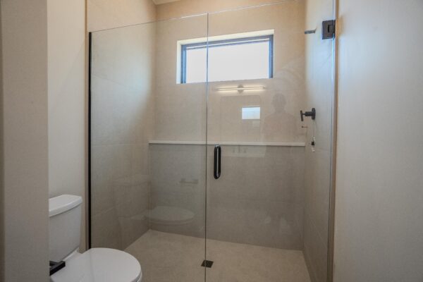 Lot 261 - Discovery West - Image 31