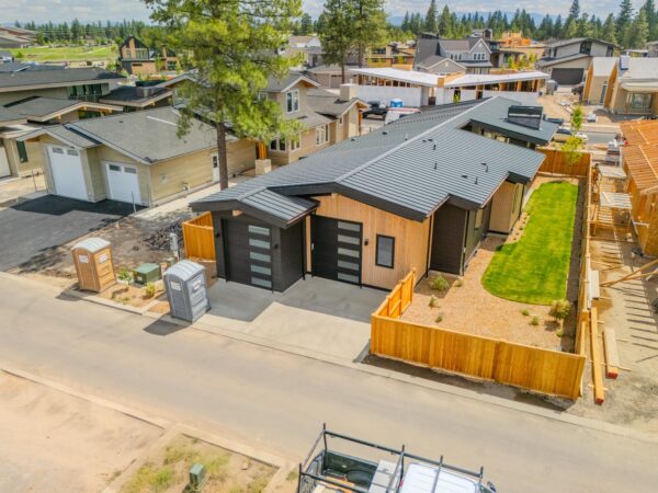Lot 261 - Discovery West - Image 15