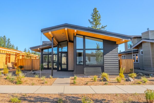 Lot 261 - Discovery West
